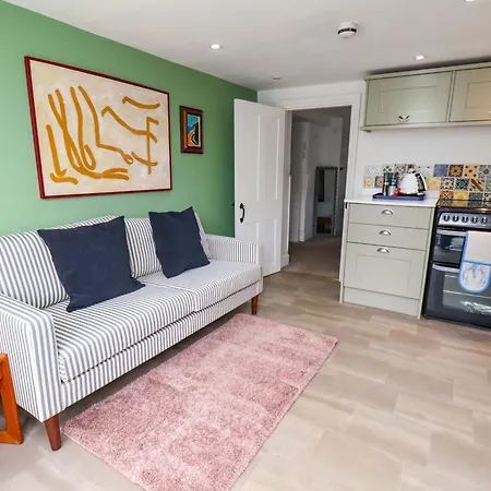 At Mulgrave House * Saltburn-by-the-Sea